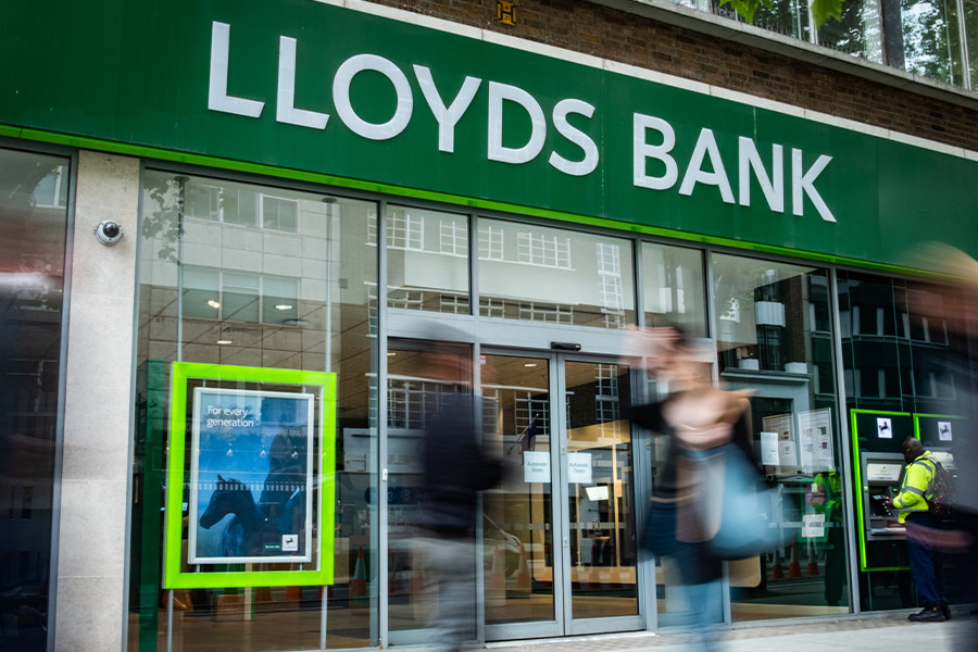 5 things leaders can learn from Lloyds boss' first day on the job