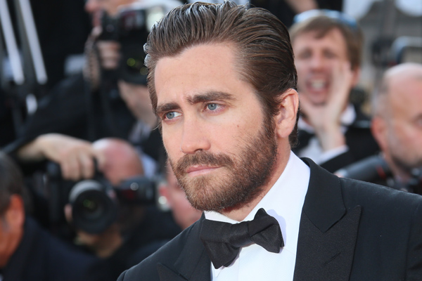 Jake Gyllenhaal: Actors taking 'dangerous risks' for work