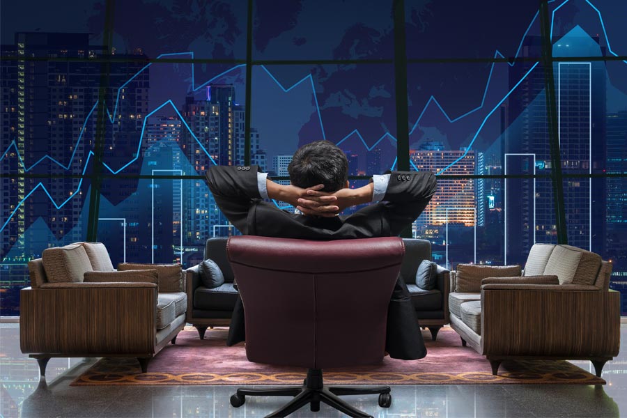 FTSE CEOs earn 386 times more than minimum wage worker