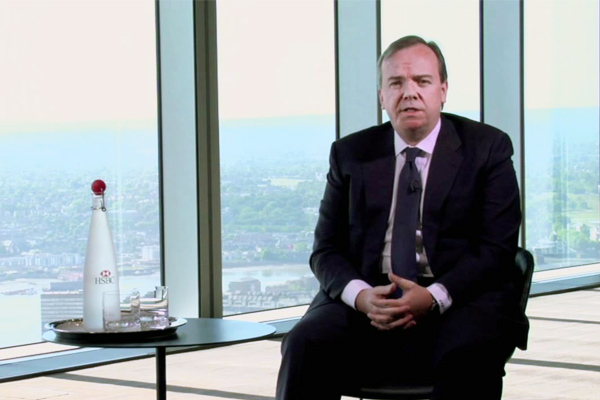 HSBC Chief receives pay cut amid falling profits