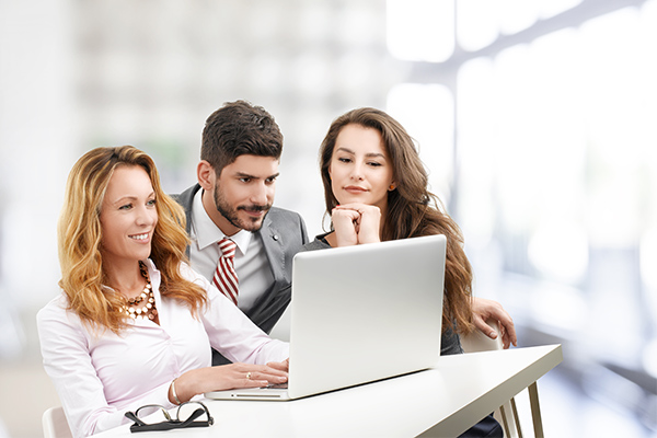 How to retain top salespeople