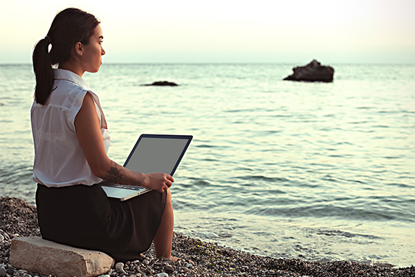 Mixing business with pleasure - the rise of the 'Bleisure Traveller'