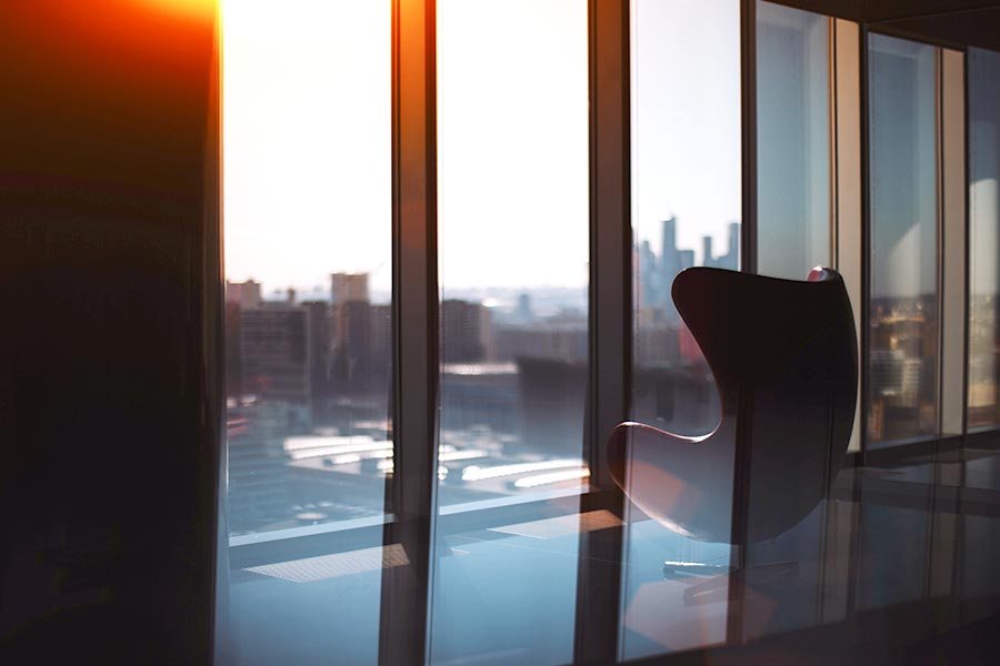 Bosses have no contact with their employees