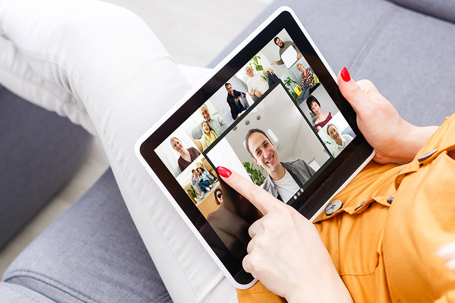 Combatting loneliness when working from home