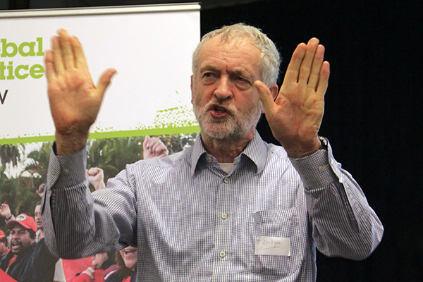 Jeremy Corbyn's shadow cabinet reshuffle - how should workplace disagreements be handled?