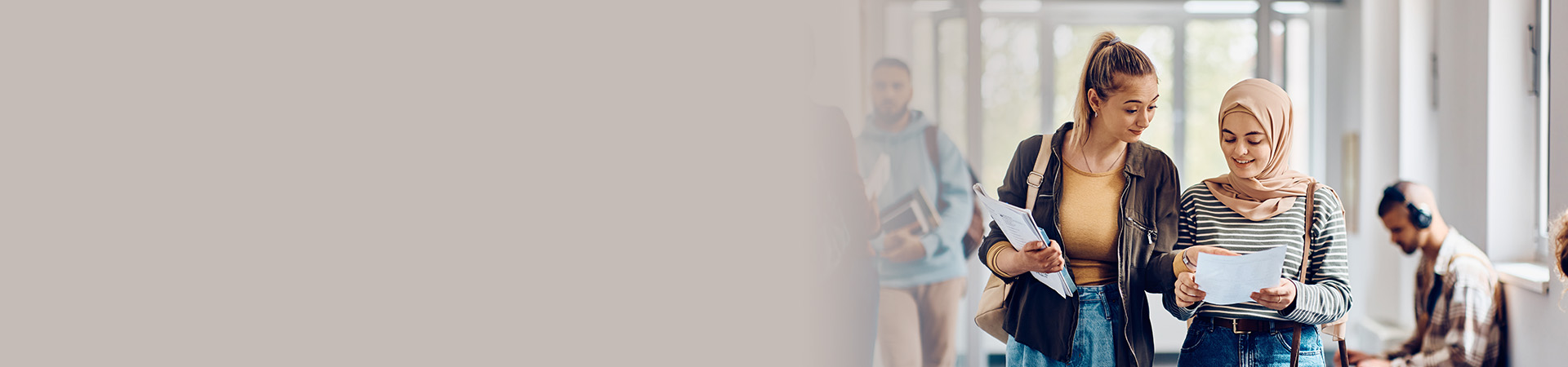 How can HR attract school leavers?