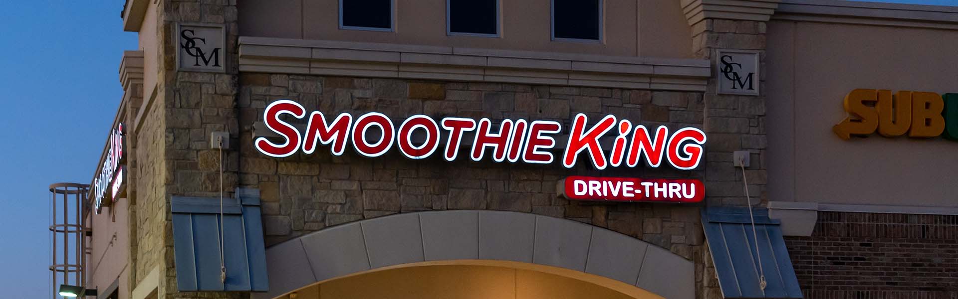 Smoothie King drive-thru sign