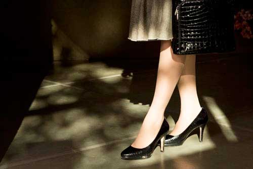 'Returnships' key to addressing female brain drain