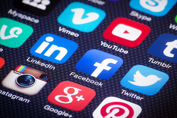 Recruiters must 'step-up social media game' and 'embrace digitisation' 