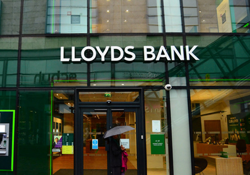 Lloyds Banking Group's Director of Diversity discusses helping those returning to work