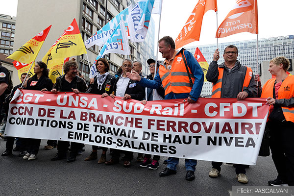Controversial French labour reforms cause transport chaos