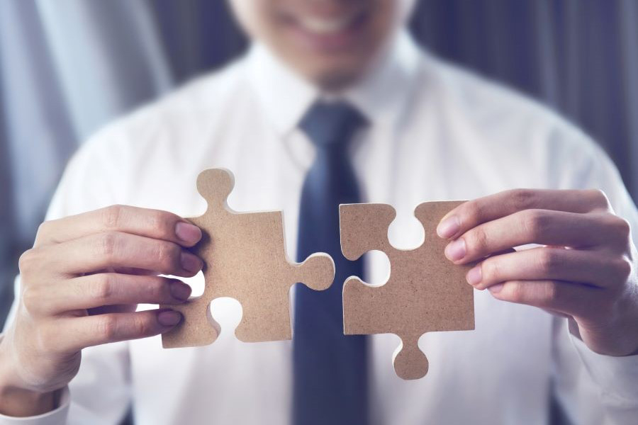 The integrated solution | Pay & Benefits | HR Grapevine | Insight