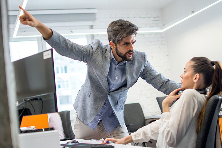 Why narcissistic leaders always seem to come out on top