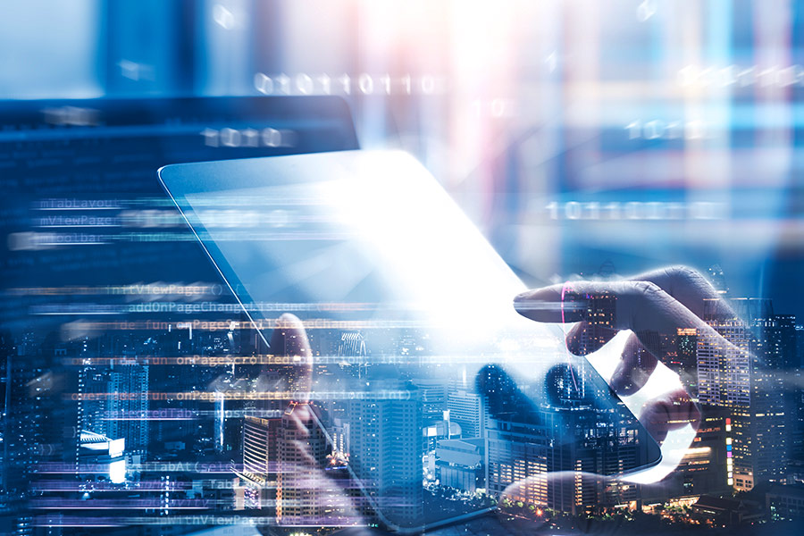 What is HR's top priority for 2019?