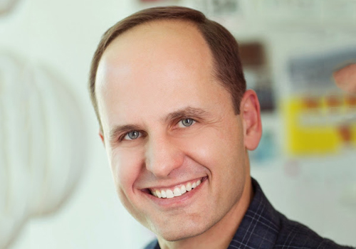 Google HR boss reveals his 2 ways to keep top talent from quitting