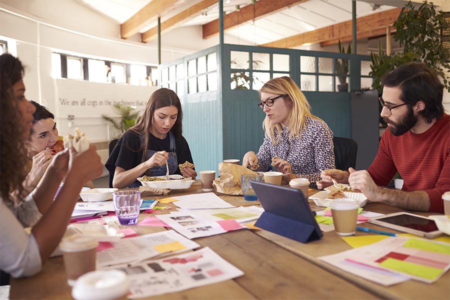 Lunch breaks vs less hours: what do workers really want?