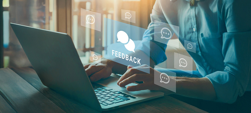 Online feedback on laptop screen