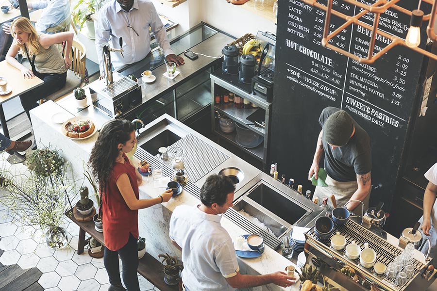 Workplace has 'no masks or social distancing'