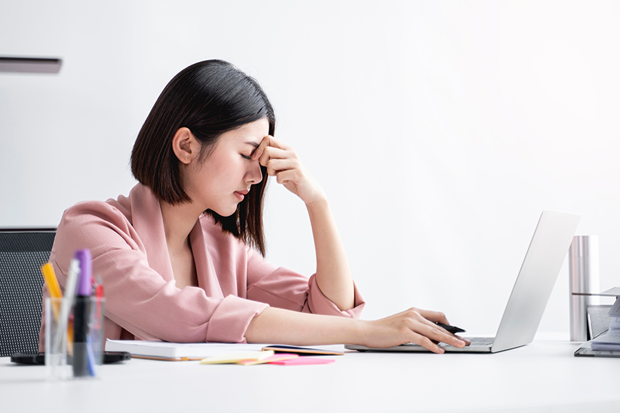 3 in 5 professionals are unhappy with THIS at work