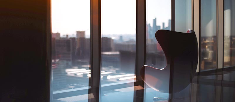 Bosses have no contact with their employees