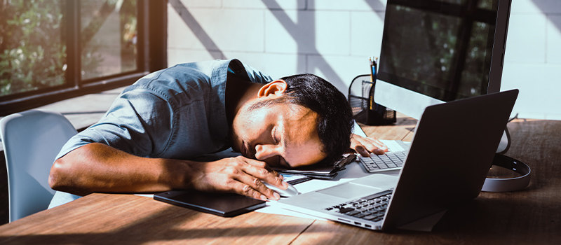 'Corona-tiredness' drives 1 in 4 to do THIS while WFH 