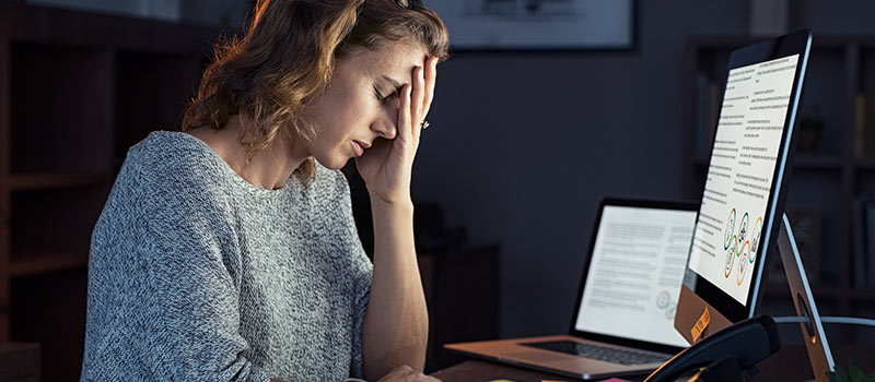 50% admit working extra hours affects relationships 