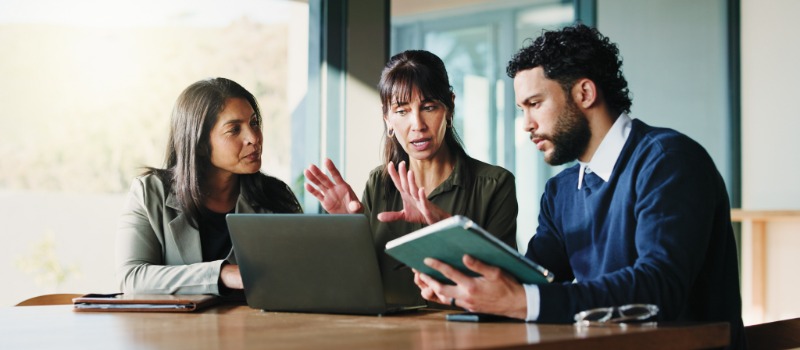 Business team meeting discussion
