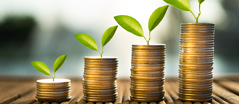 Rocketing HR wages outstrip average salary rises