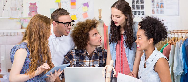 Gen Z grads rethinking careers as CEOs ditch first-time hires for AI