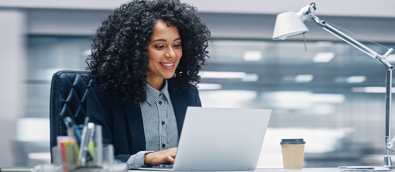 Women overcompensate in emails - is there anything wrong with this?