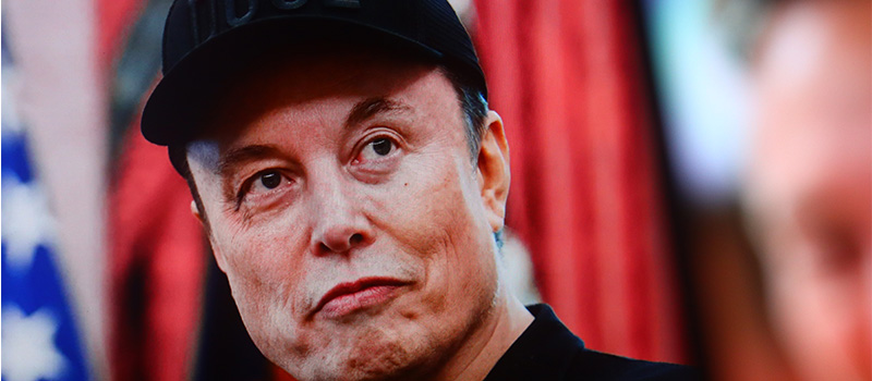 Musk and X Corp settle $128m pay dispute with former Twitter bosses