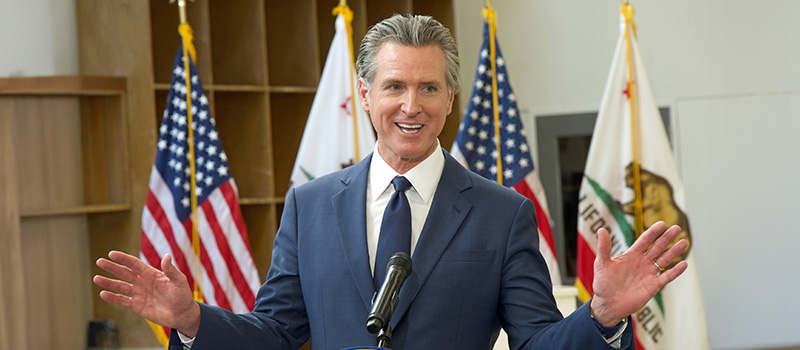 California heightens pay transparency rules, employers urged to review compensation structures