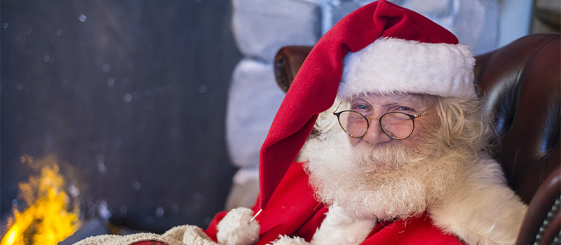 Pay frozen for Father Christmas in 2025 - as Elves reach higher shelf