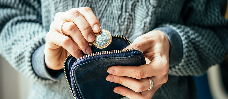 Peer-to-peer tips: A new trend with negative consequences