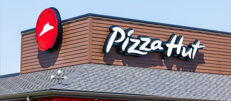 Pizza Hut restaurant exterior signage