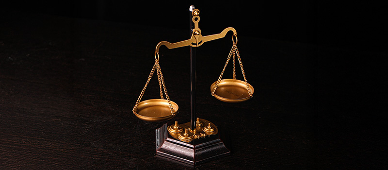 Colleague mocked lecturer's disabilities and fabricated racism allegation, tribunal told
