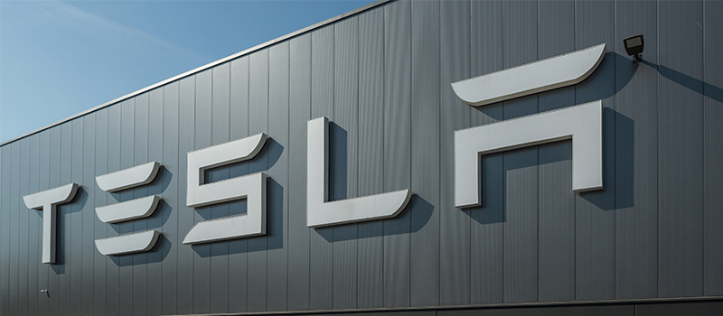 Tesla's massive employee lay-off provides management lessons