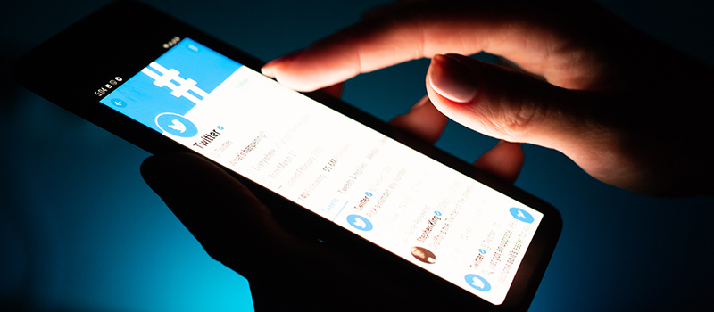 Twitter gives staff the option to stay remote forever