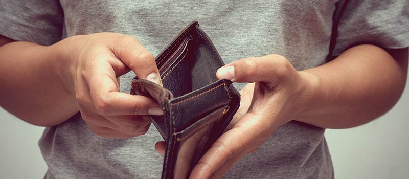 UK starting salaries amongst lowest in Europe