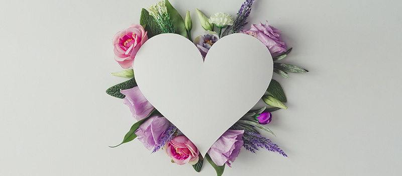 50% admit to colleague romance