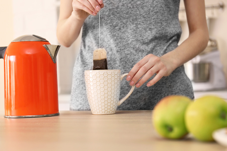 Why women shouldn't make tea at work
