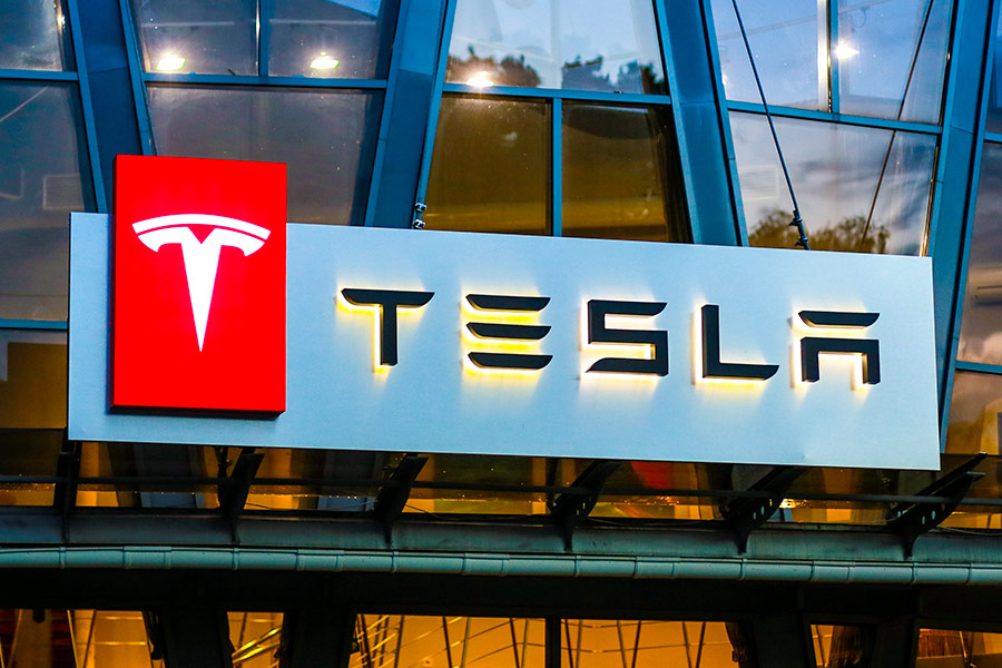Tesla's HR boss quits with Musk tangled in drugs furore