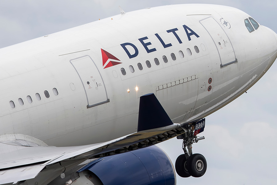 Delta faces lawsuit after passenger says he was slapped by employee