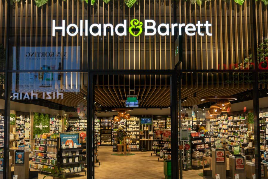 Holland & Barrett welcomes Michelle Boothroyd as latest Chief People Officer