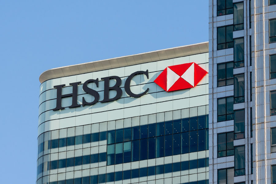 RAF servicewoman 'hid in toilets' to escape sexual harassment from boss