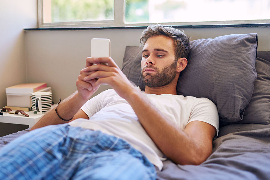 Third of Brits would prefer colleagues to avoid the office when they're sick