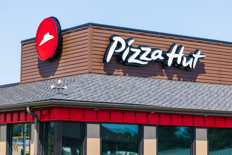 Pizza Hut to delay restaurant openings for nationwide staff training
