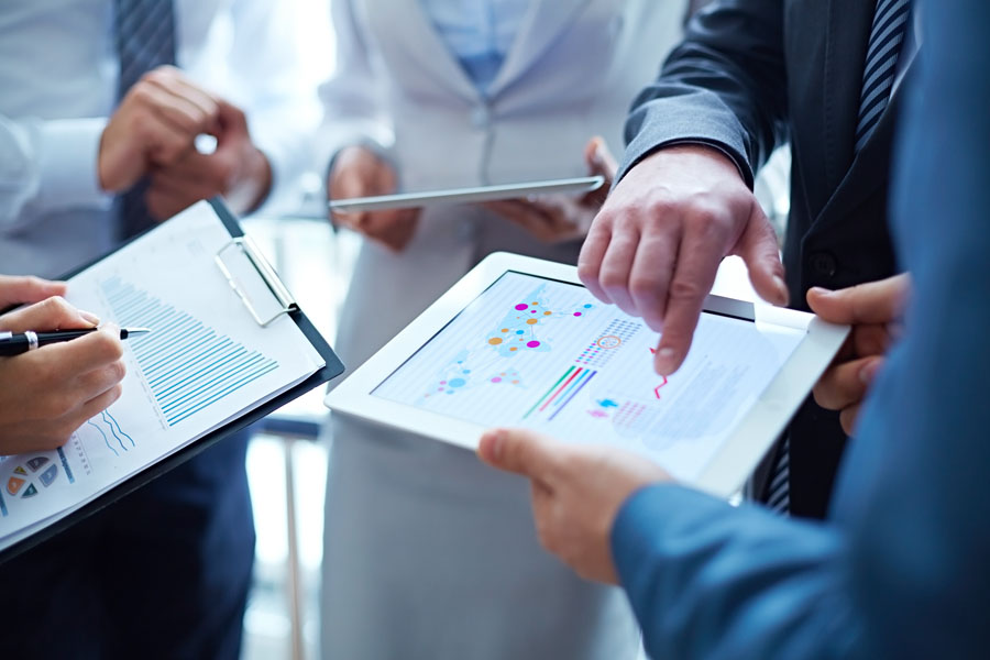 Xref Introduces Sentiment Ratings to Automated Reference Checking 