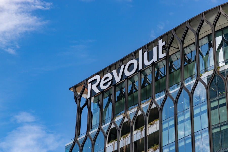 Revolut ends remote-first approach for graduates with three-day office requirement