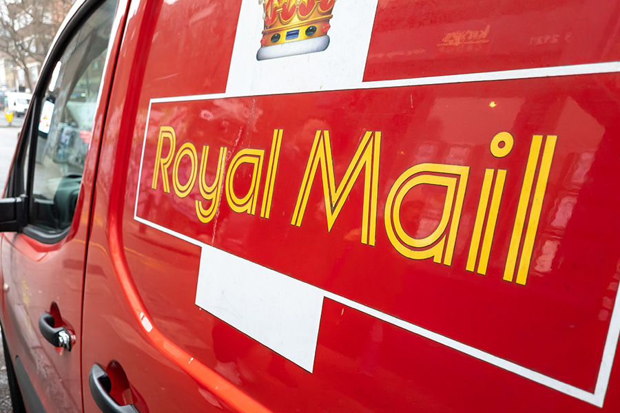 Royal Mail wrong to block worker's parental leave request, tribunal rules